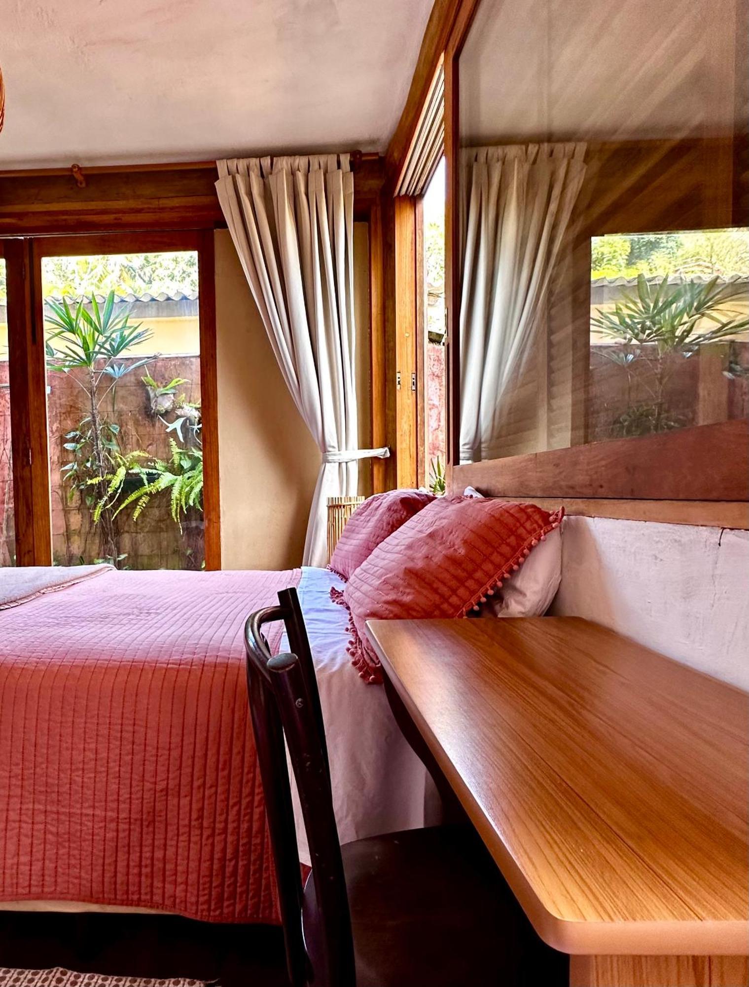 איליה-בלה Casa Da Arquiteta Guest House מראה חיצוני תמונה